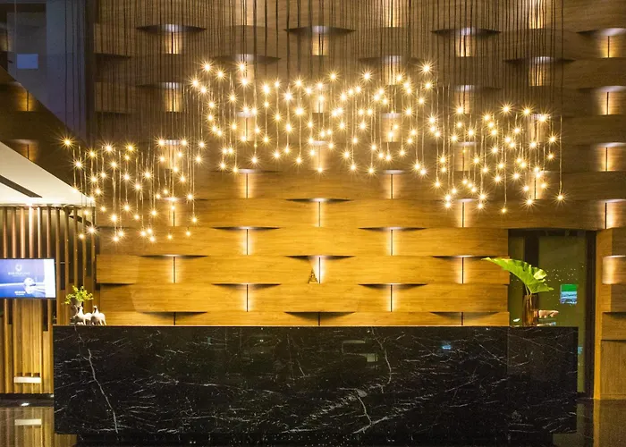 Rak Elegant Hotel Patong